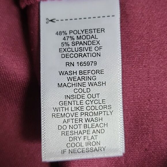 Cable & Gauge Studio Incredibly Soft Maroon High Turtleneck Sweatshirt, S - Picture 5 of 6